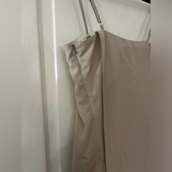 NWT Madison the Label Faux Wrap Dress - Picture 5 of 10